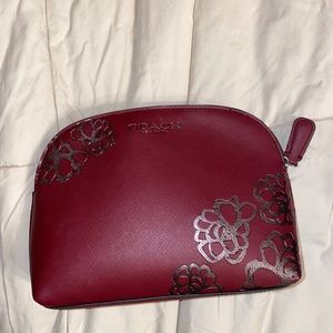 coach makeup bag